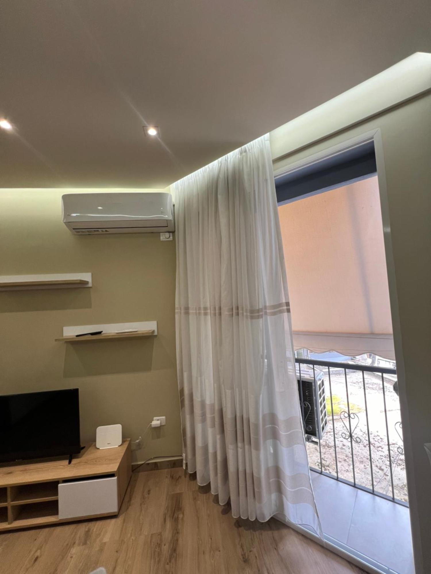 Condor Center Luxury Apartment Tirana Eksteriør billede